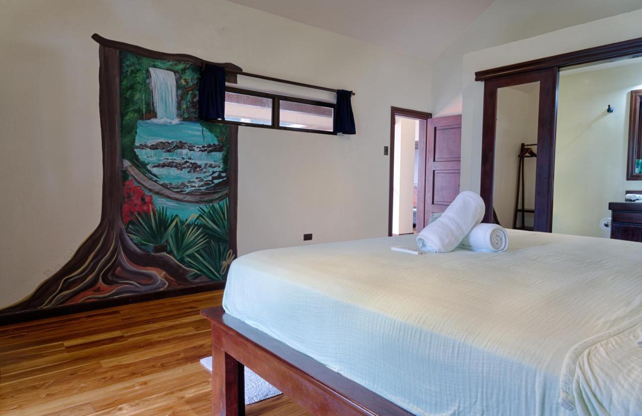 Hona Beach Hotel Dominical Buitenkant foto