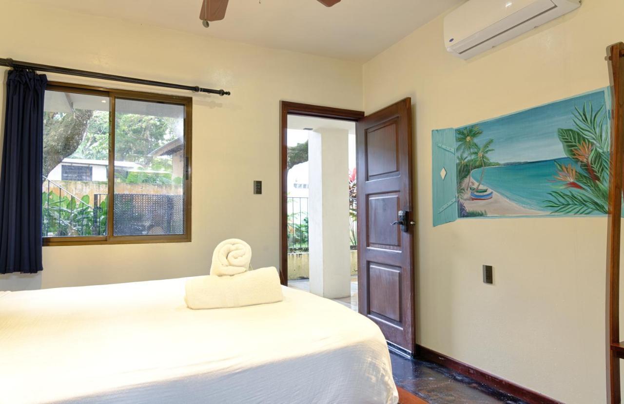 Hona Beach Hotel Dominical Buitenkant foto