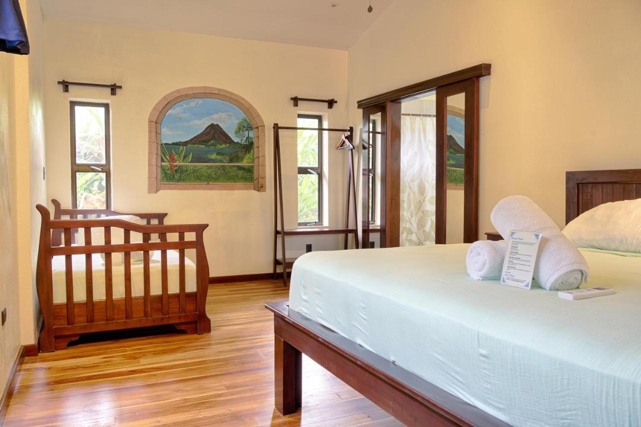 Hona Beach Hotel Dominical Buitenkant foto
