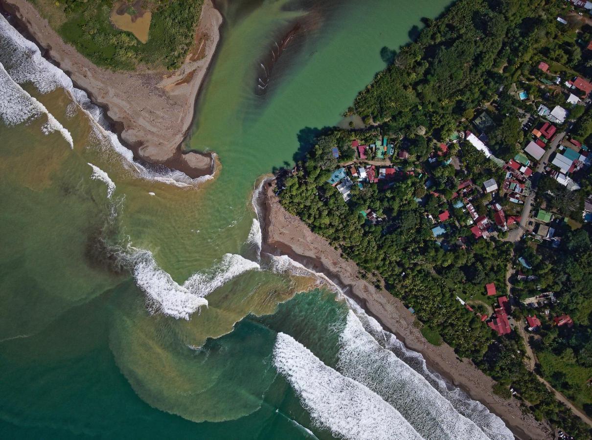 Hona Beach Hotel Dominical Buitenkant foto