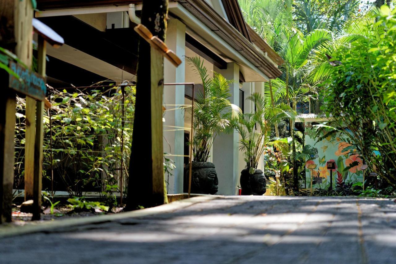 Hona Beach Hotel Dominical Buitenkant foto