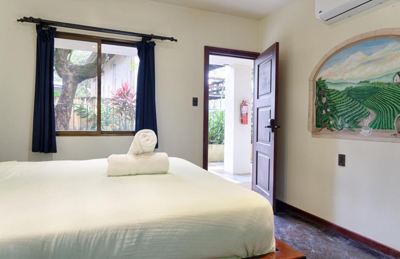 Hona Beach Hotel Dominical Buitenkant foto